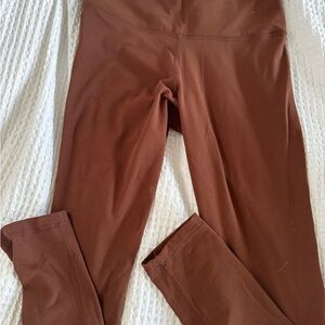TNA High-Waisted Leggings aritzia L